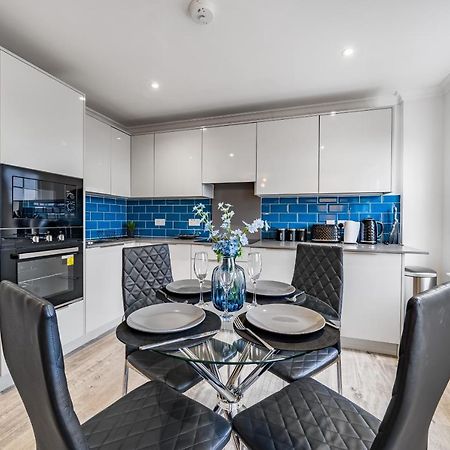 Modern, City Centre -2 Bedroom Apartments Reading Exteriér fotografie