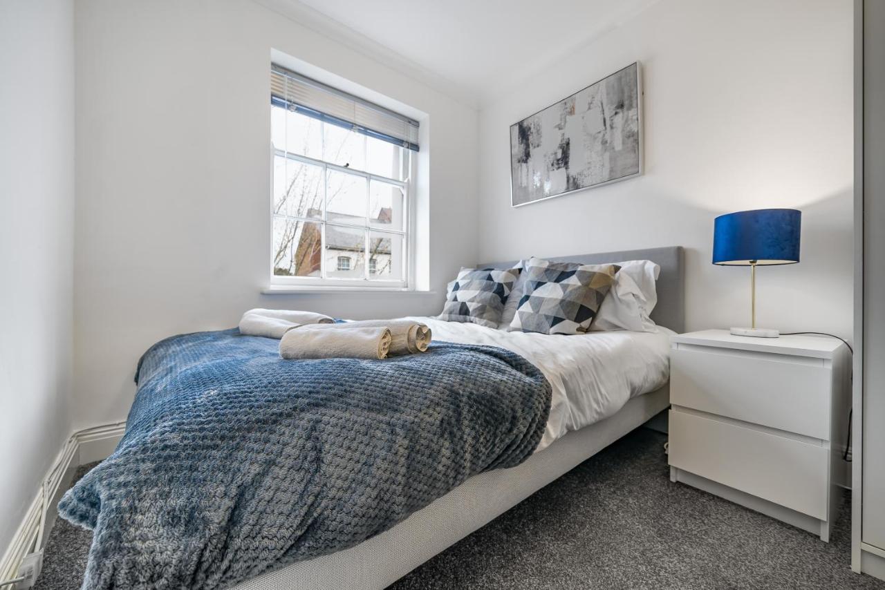 Modern, City Centre -2 Bedroom Apartments Reading Exteriér fotografie
